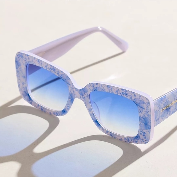 LOVESHACKFANCY Arietta clear waters sunglasses ?️